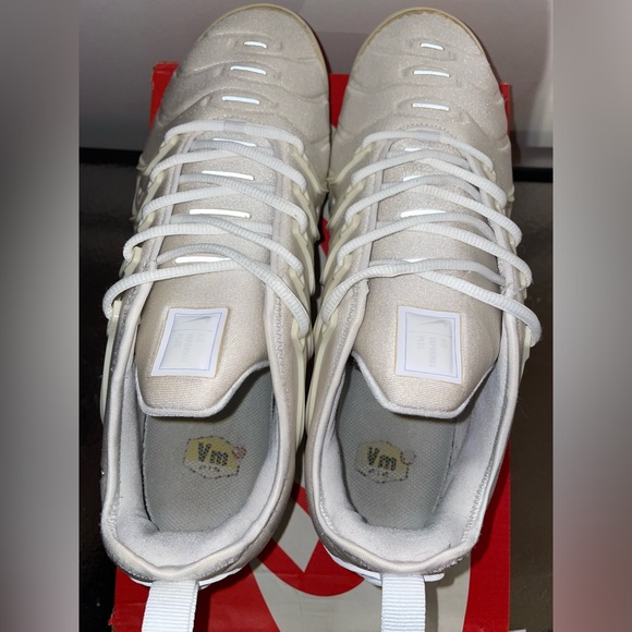 Nike Vapormax Plus (9/10 condition) - Picture 7 of 7